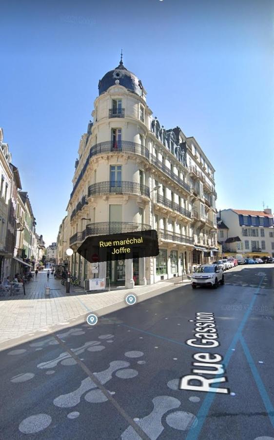 T2 bis quartier château de Pau Exterior foto